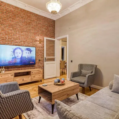 Premium House, 3br, Renovated, Loc Kadky * Стамбул