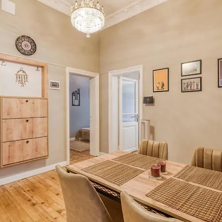 Апартаменты Premium House, 3br, Renovated, Loc Kadky Стамбул