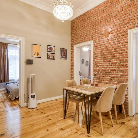 Premium House, 3br, Renovated, Loc Kadky