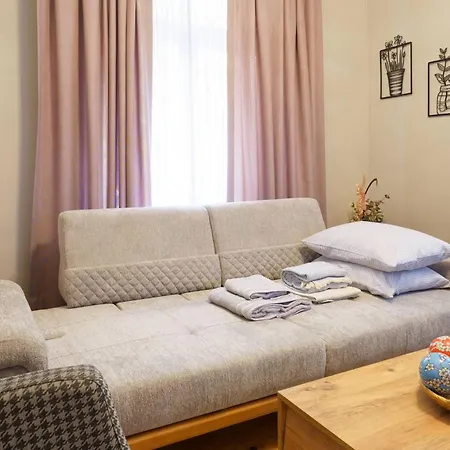 Premium House, 3br, Renovated, Loc Kadky Апартаменты *